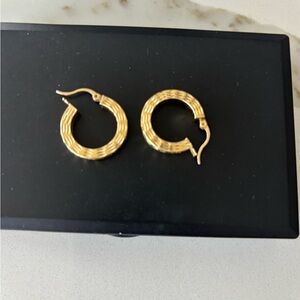 14K Yellow Gold Hoop Earrings